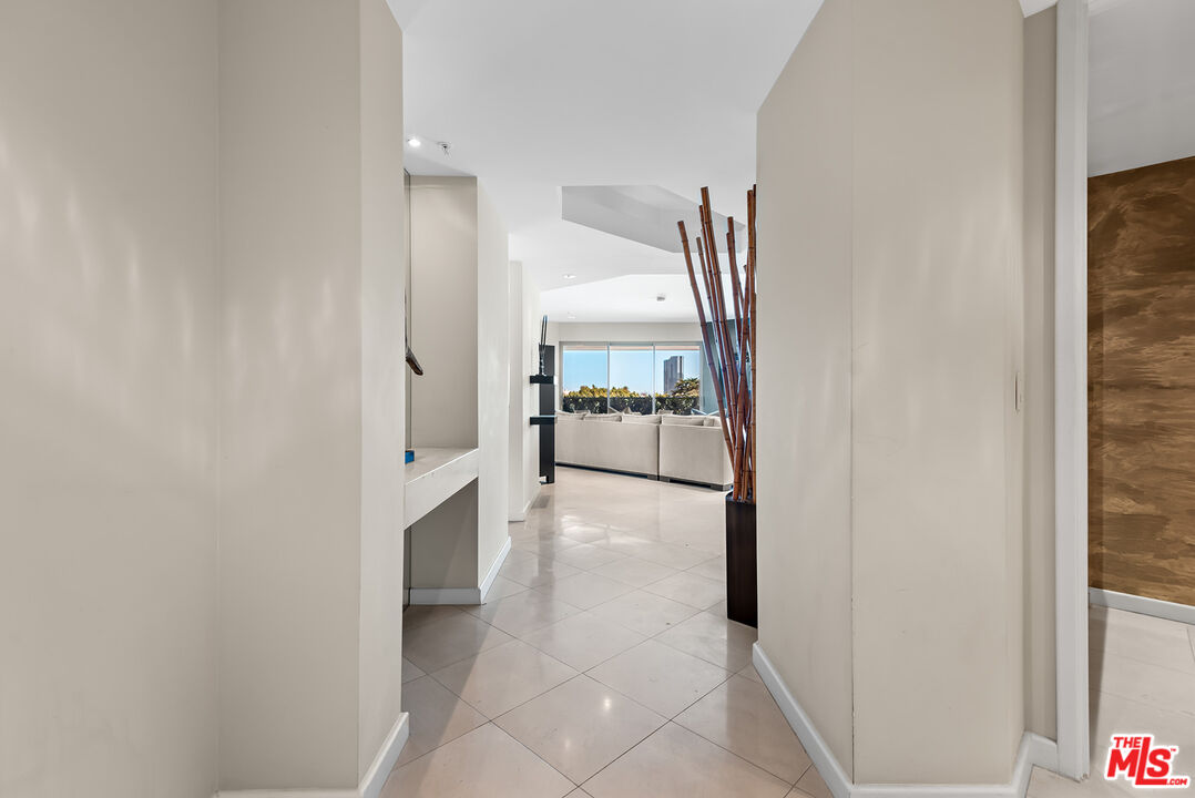 MLS #25515693 image #1