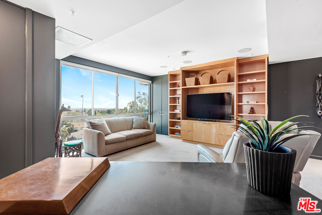 MLS #25515693 image #35