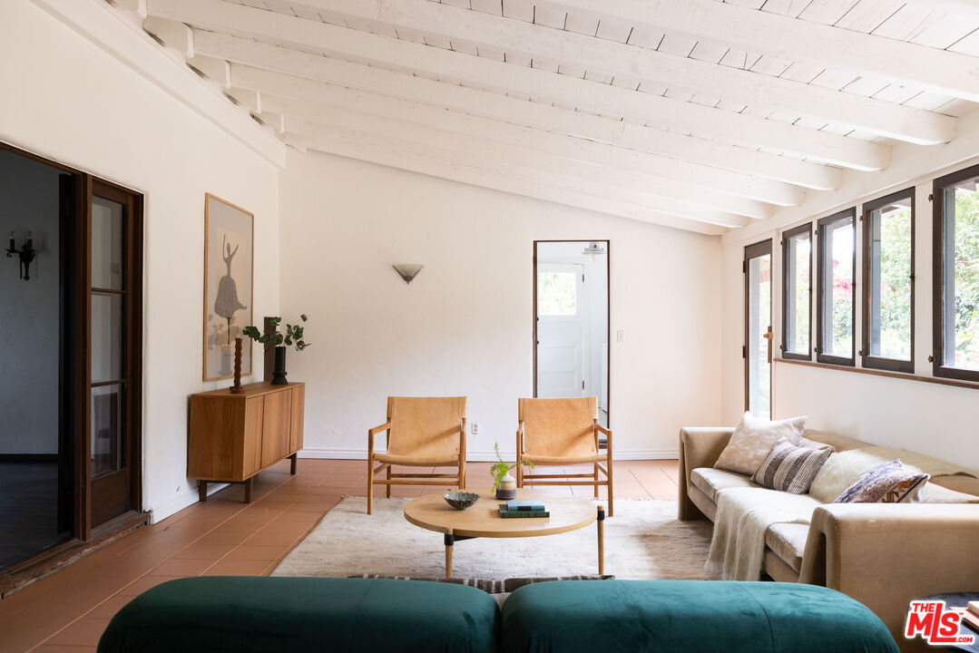 MLS #25515919 image #16