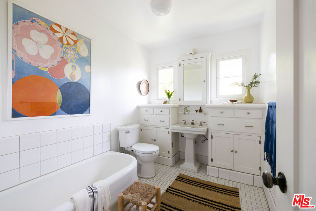 MLS #25515919 image #22