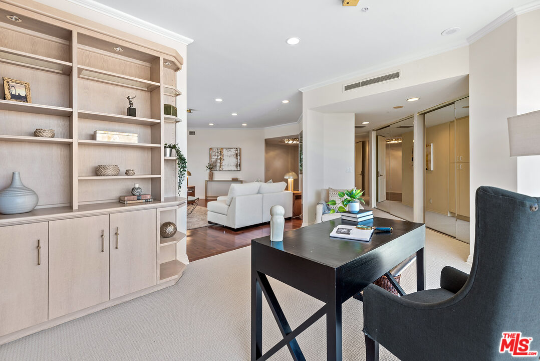 MLS #25516013 image #21