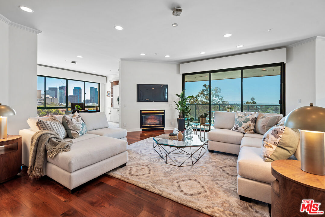 MLS #25516013 image #3