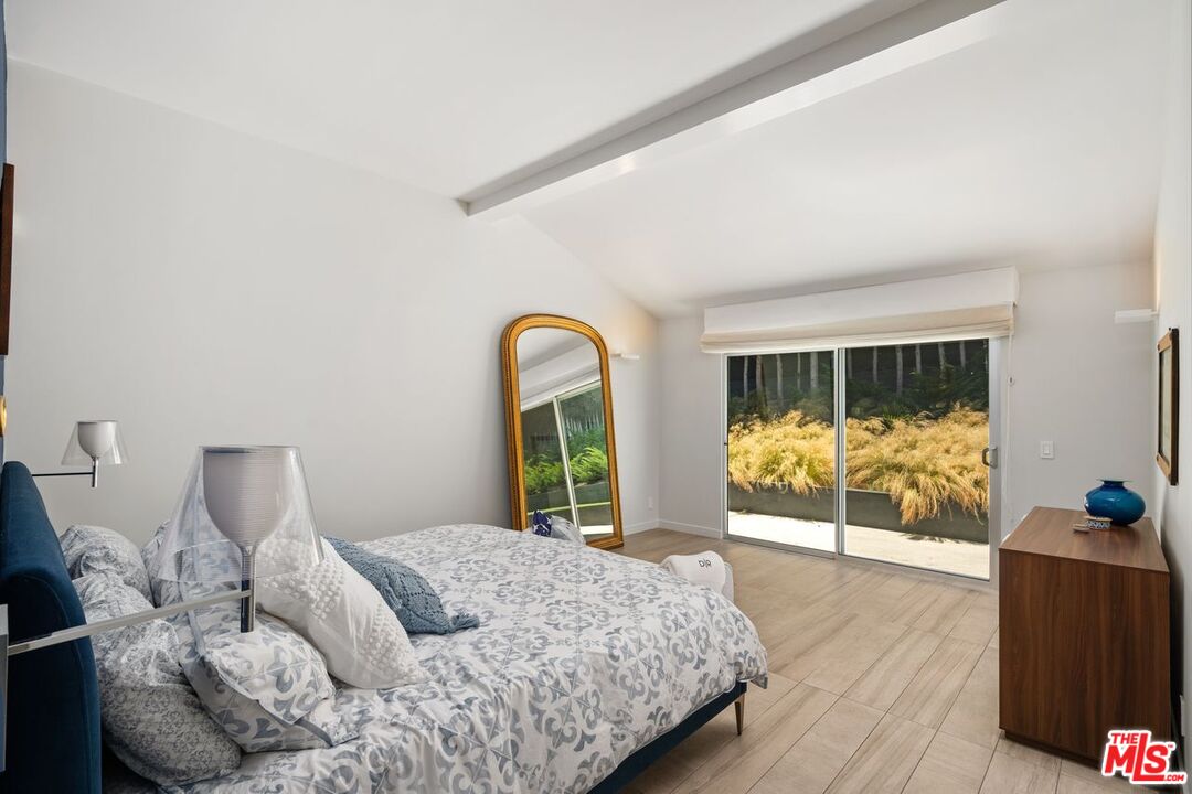 MLS #25516157 image #11