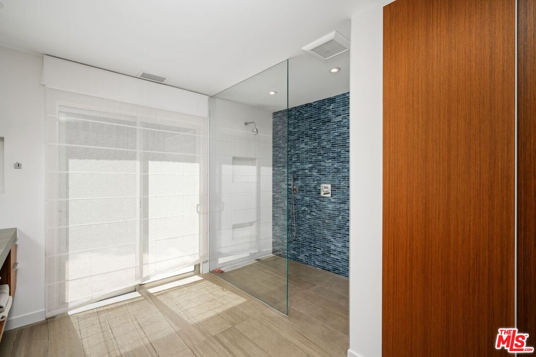 MLS #25516157 image #14