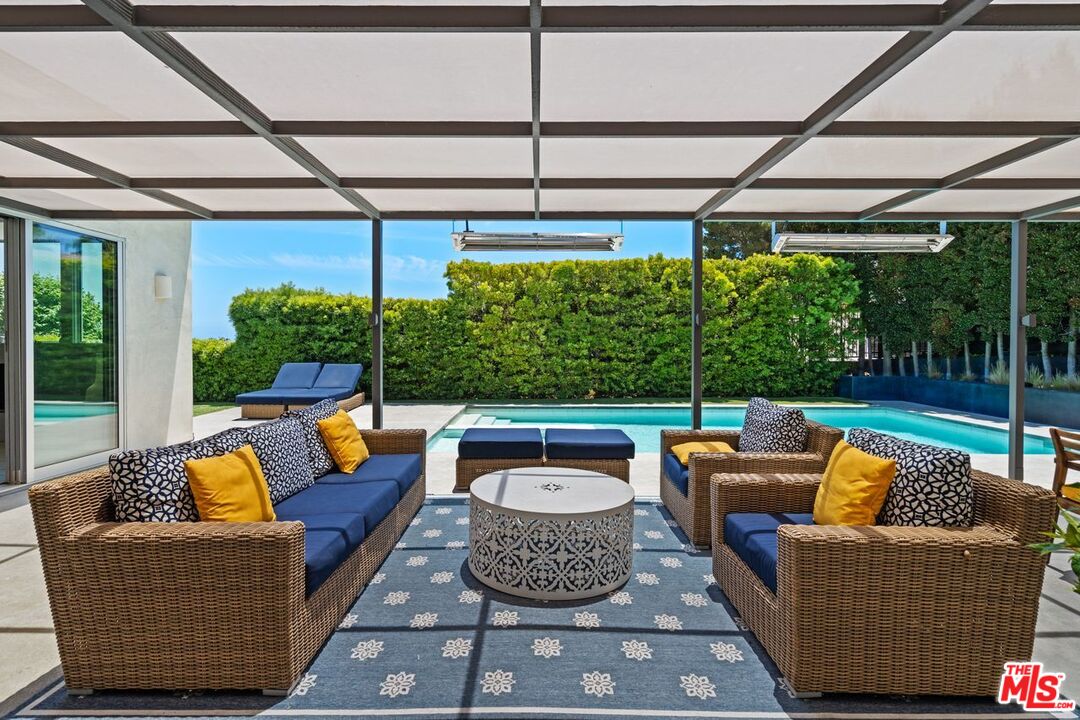 MLS #25516157 image #1