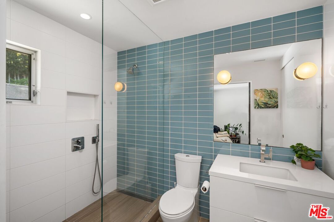 MLS #25516157 image #22