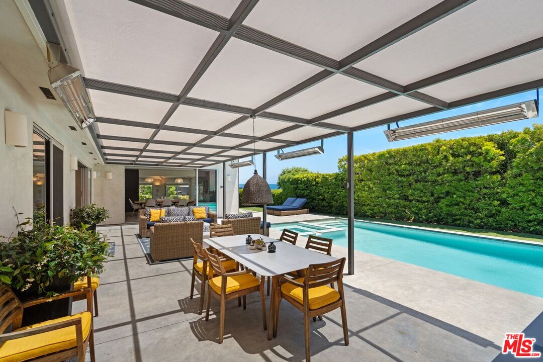 MLS #25516157 image #2