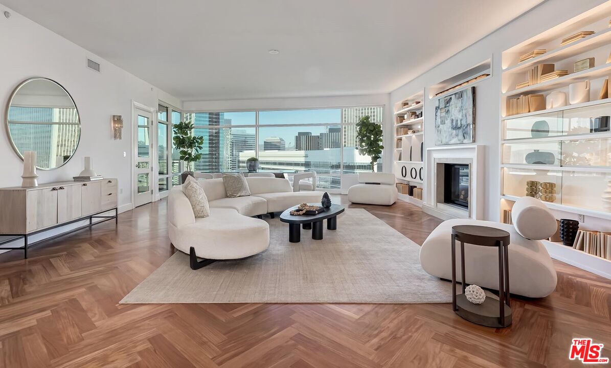 MLS #25516725 image #0