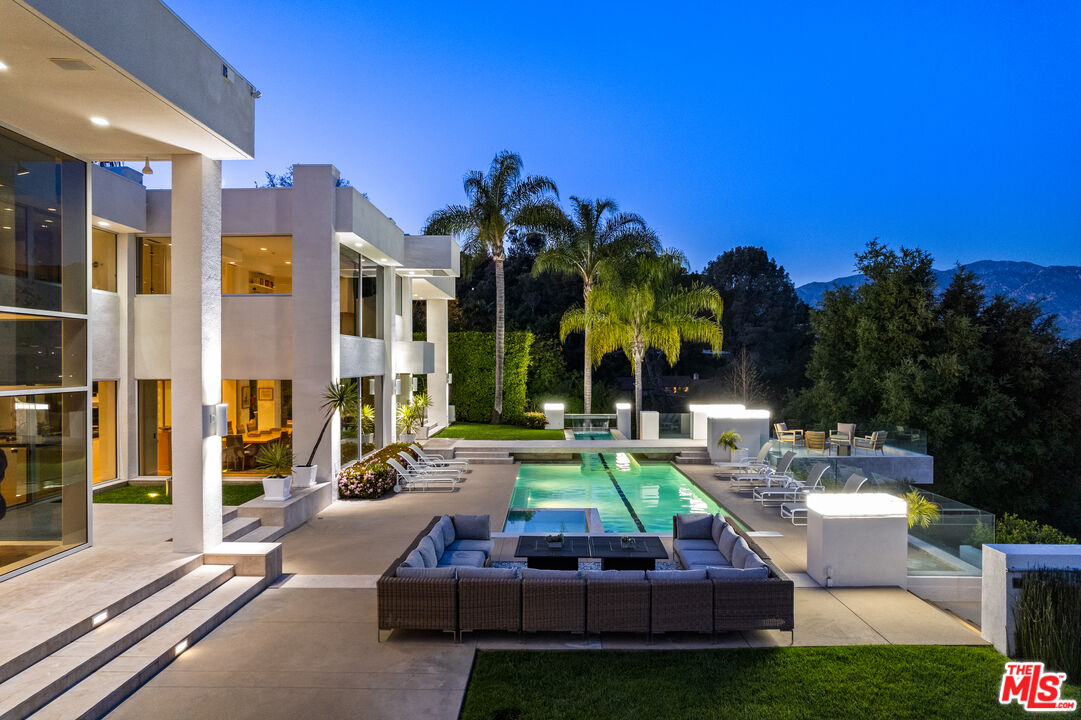 MLS #25516761 image #8