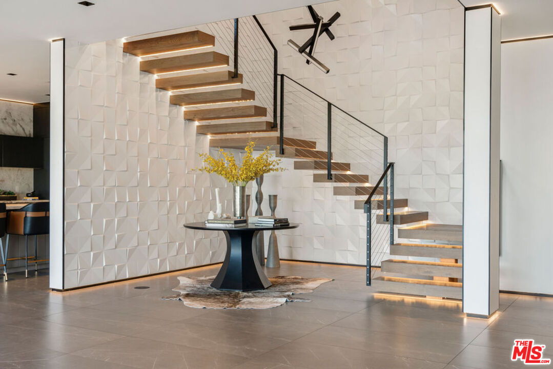 MLS #25516777 image #21