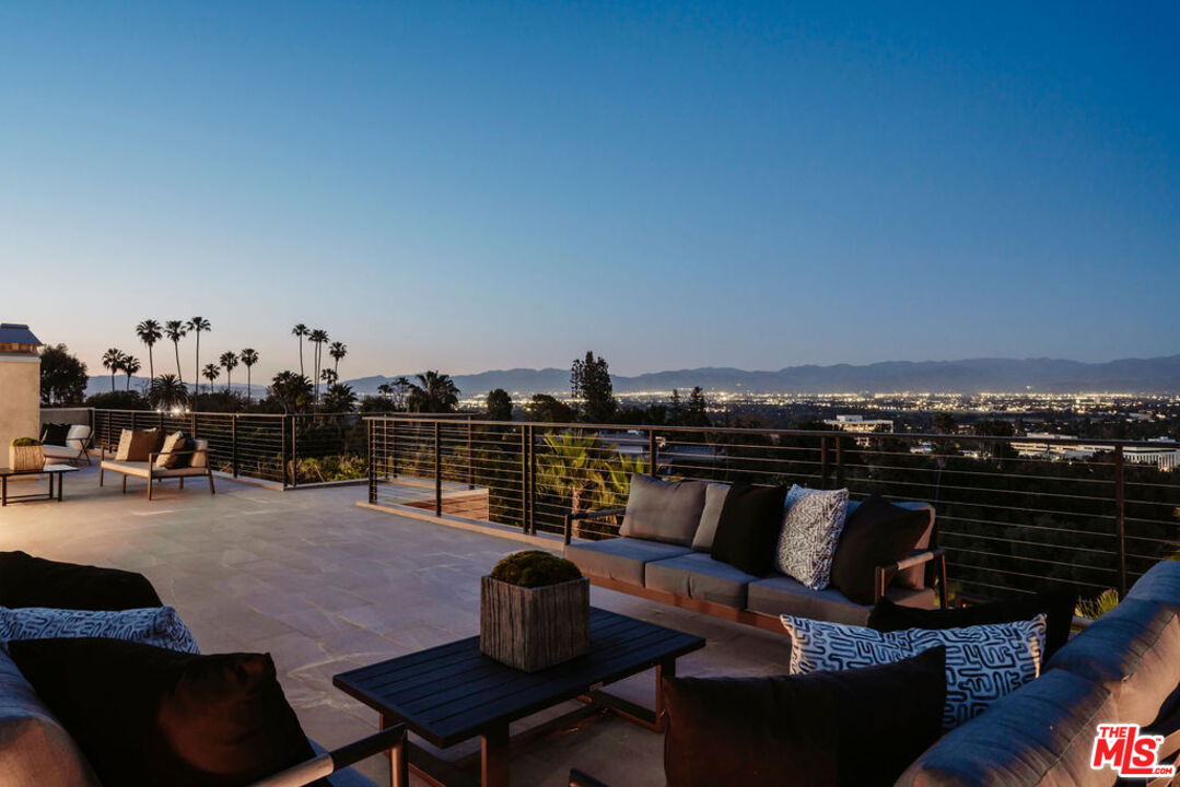 MLS #25516777 image #2