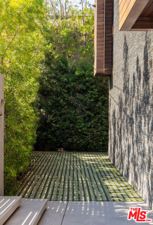 MLS #25516777 image #7