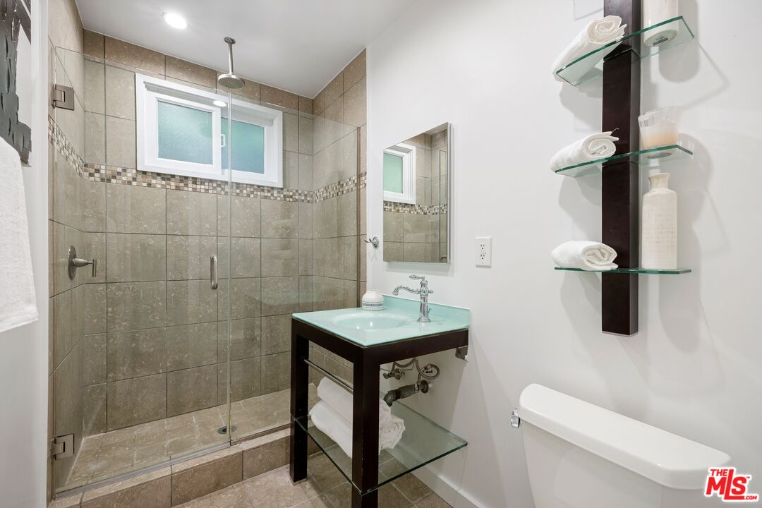 MLS #25517231 image #15