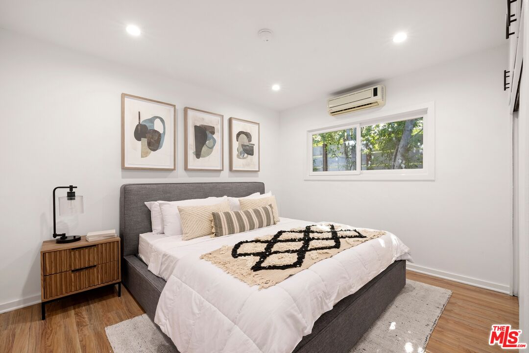 MLS #25517231 image #16