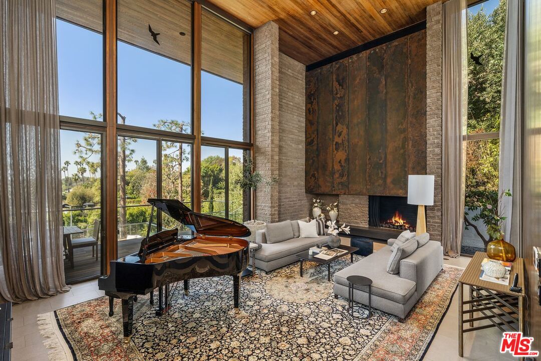 MLS #25517505 image #12