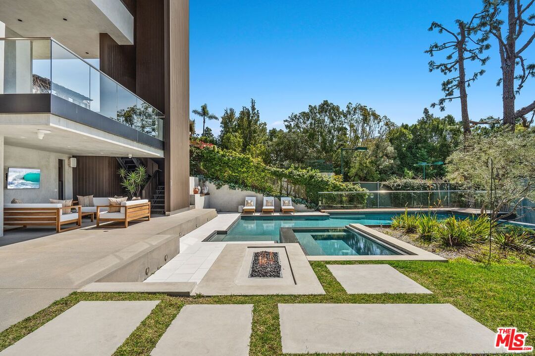 MLS #25517505 image #51