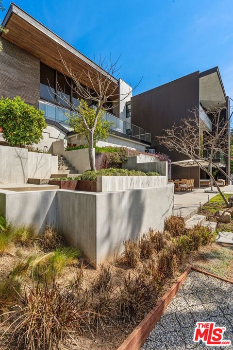 MLS #25517505 image #57