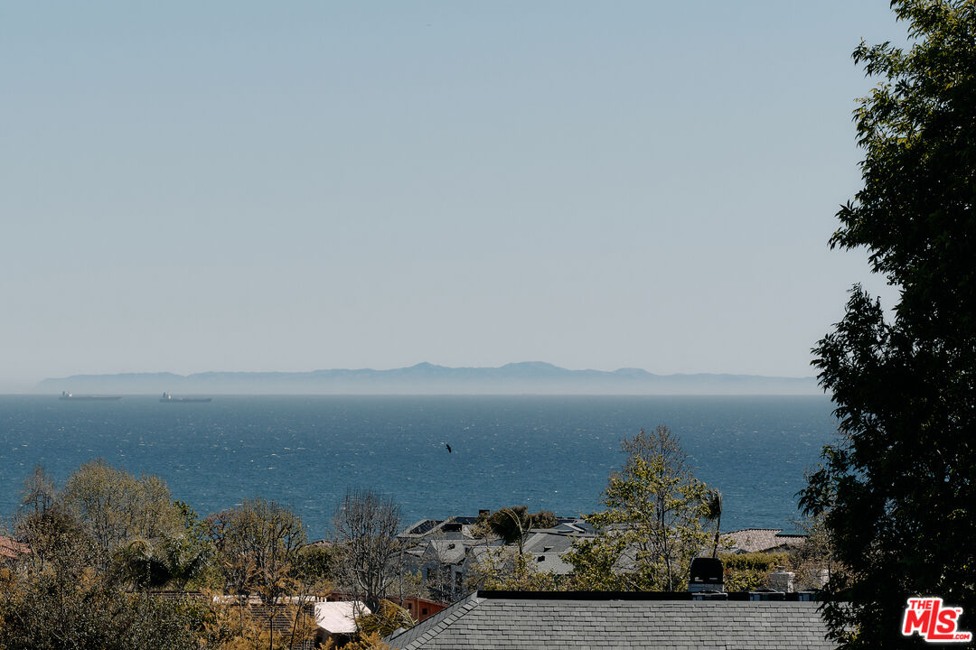 MLS #25517765 image #11