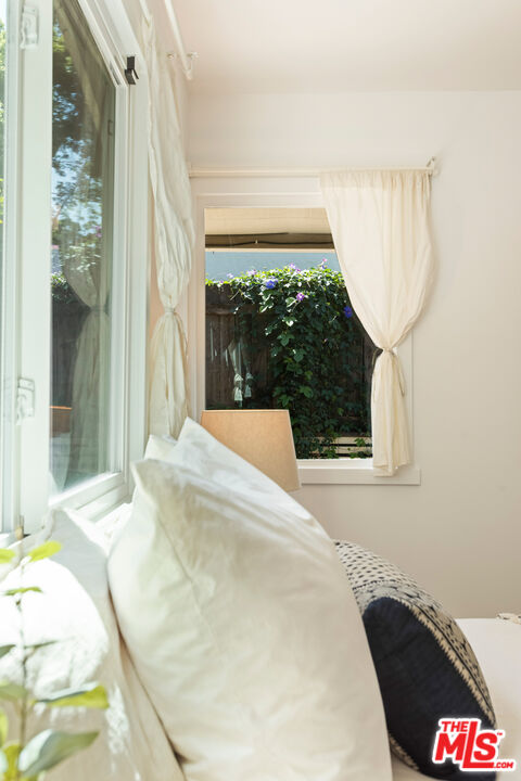 MLS #25517871 image #21