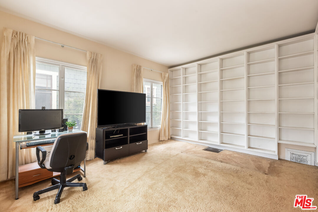 MLS #25518133 image #14