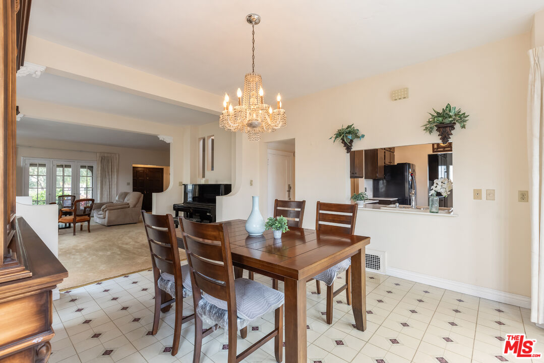 MLS #25518133 image #24