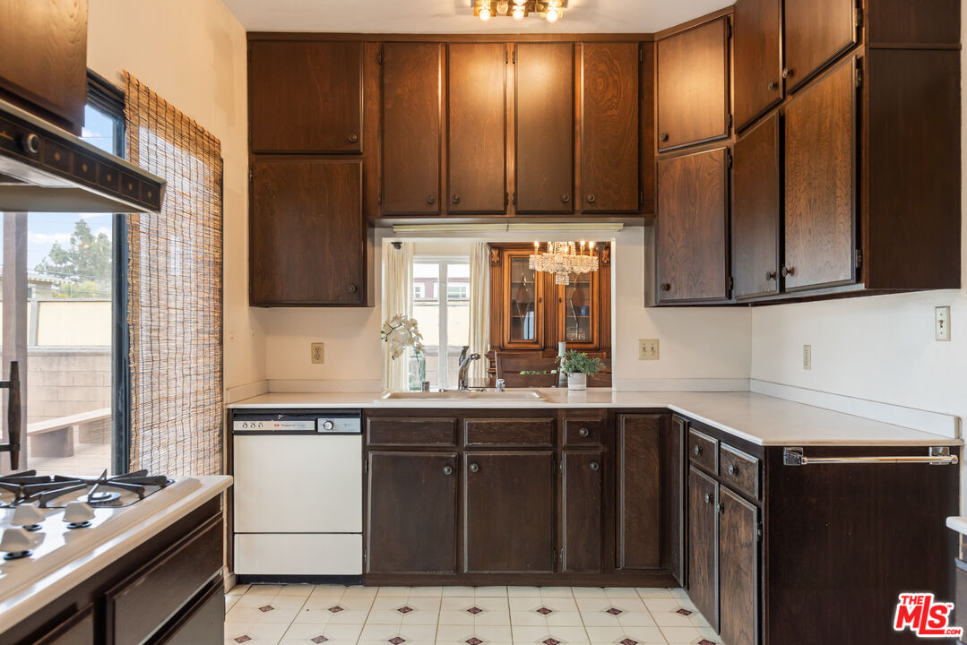 MLS #25518133 image #27