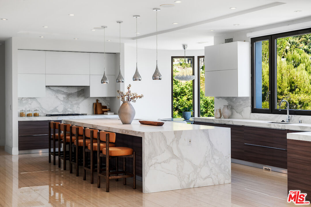 MLS #25518361 image #22