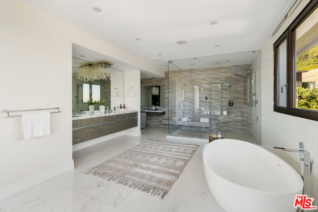 MLS #25518361 image #36