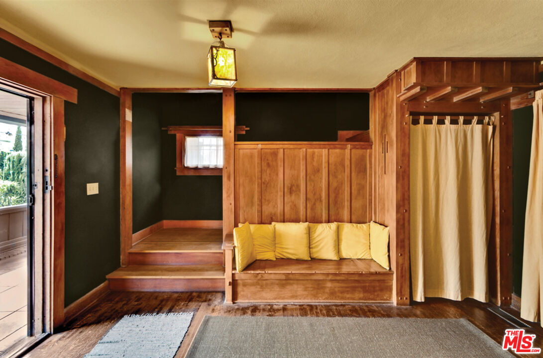 MLS #25518467 image #4