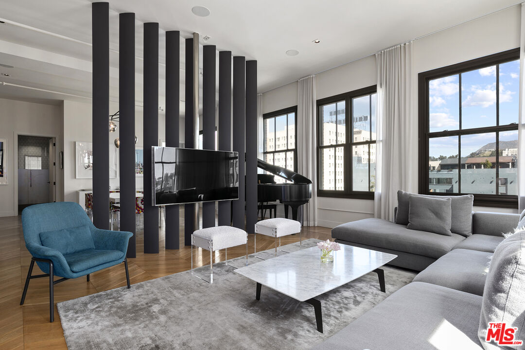 MLS #25518509 image #2