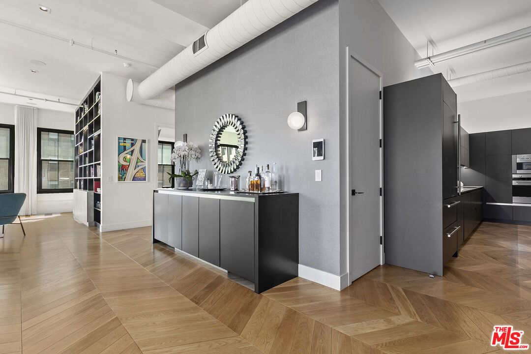 MLS #25518509 image #3