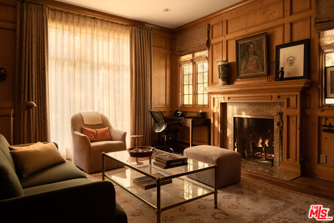 MLS #25518613 image #12