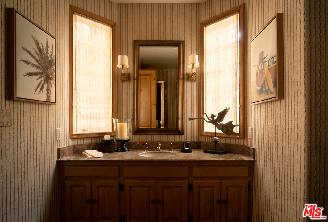 MLS #25518613 image #23