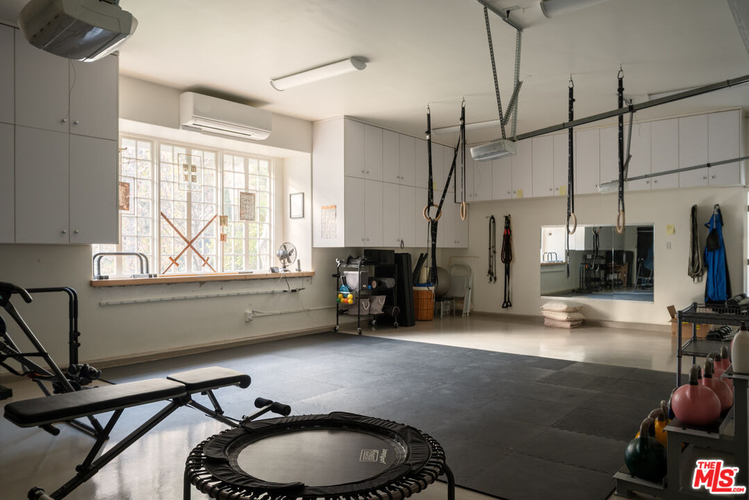 MLS #25518613 image #29