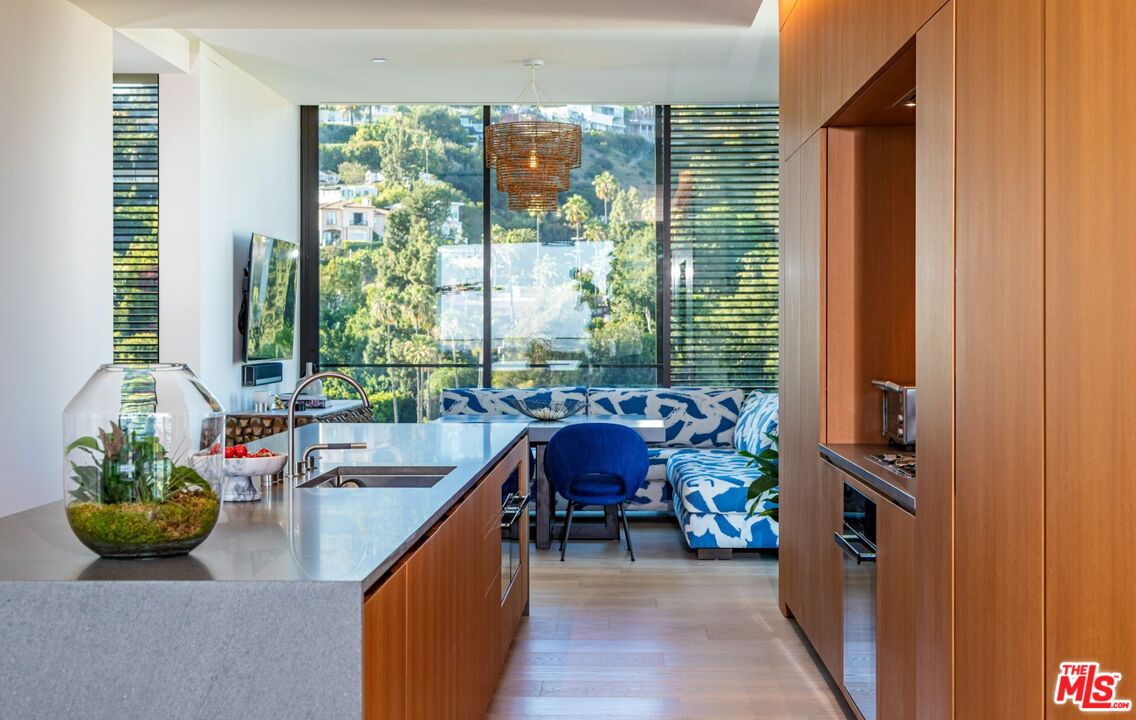 MLS #25519275 image #9