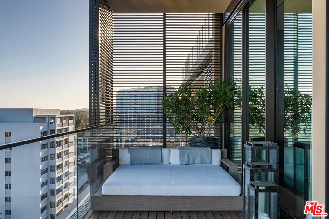 MLS #25519275 image #17