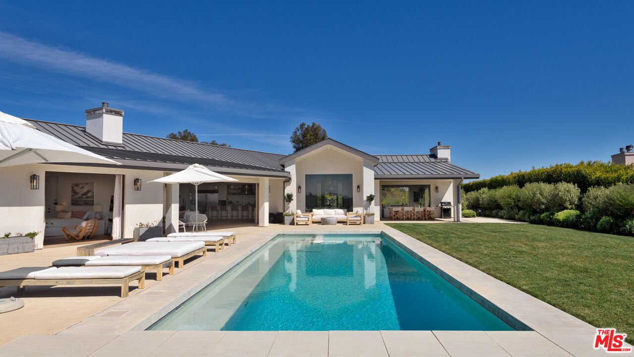 MLS #25519285 image #0