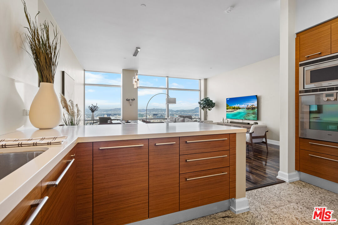 MLS #25519855 image #12