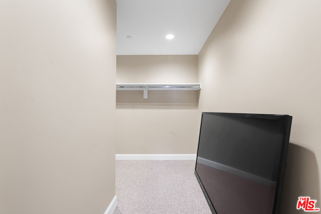 MLS #25519855 image #22