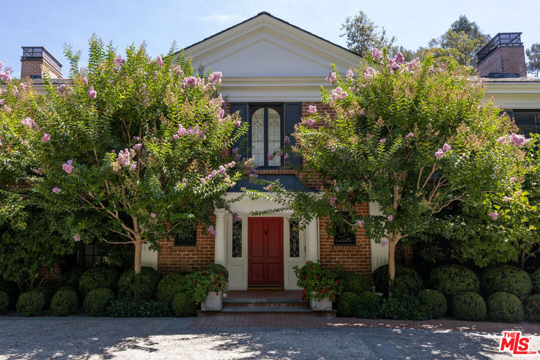 MLS #25520141 image #0