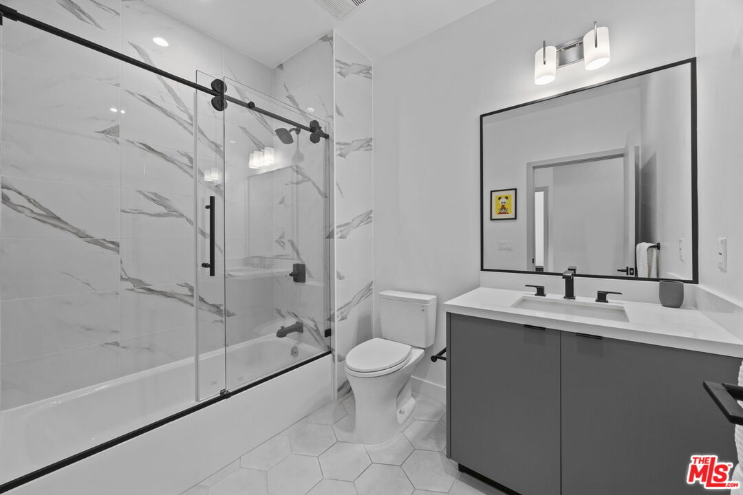 MLS #25520491 image #13