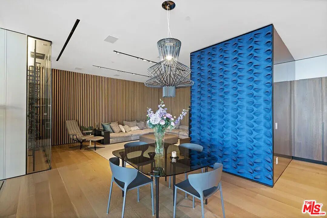 MLS #25521807 image #18