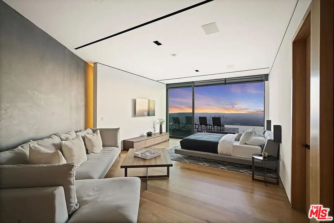 MLS #25521807 image #22