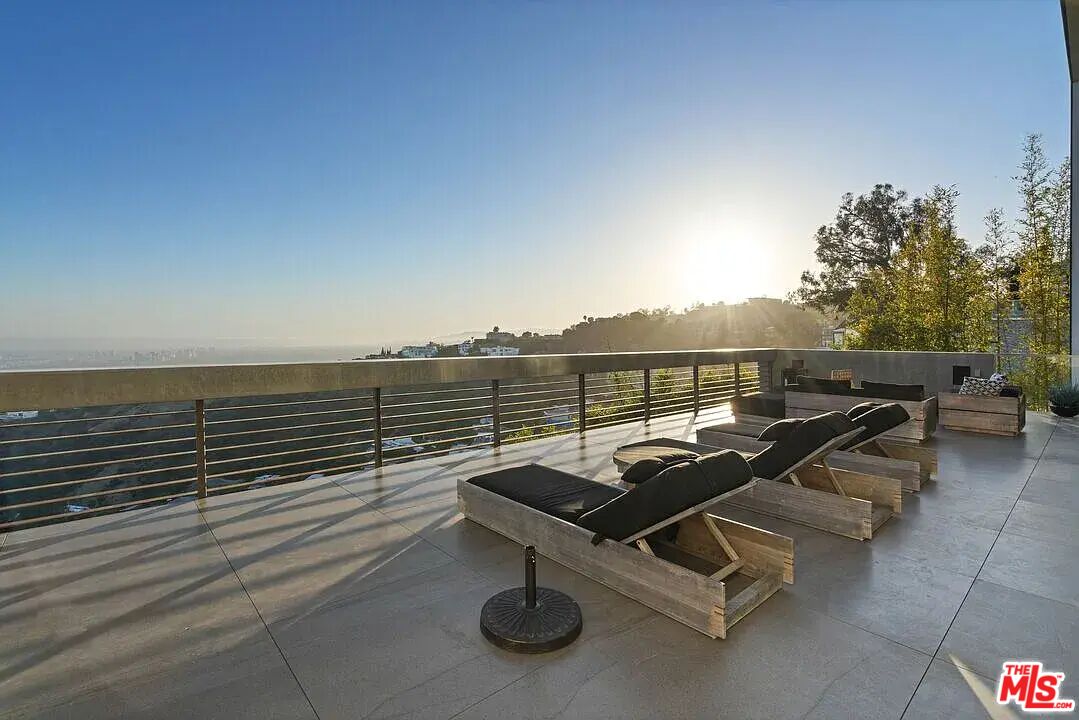 MLS #25521807 image #31