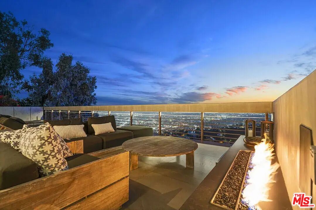 MLS #25521807 image #33