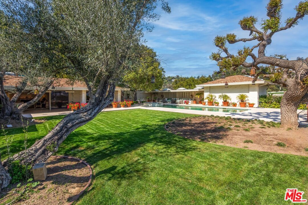 MLS #25521843 image #11