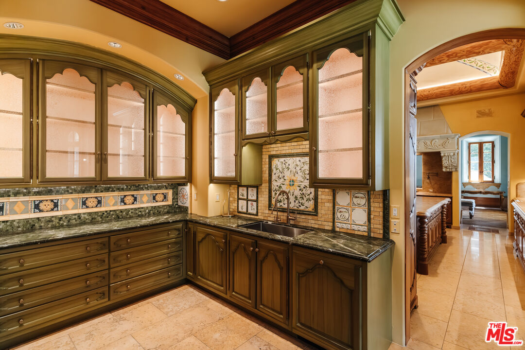 MLS #25522011 image #9