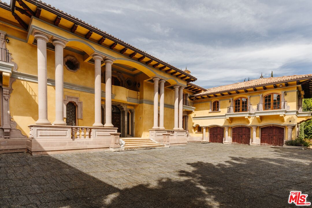 MLS #25522011 image #1