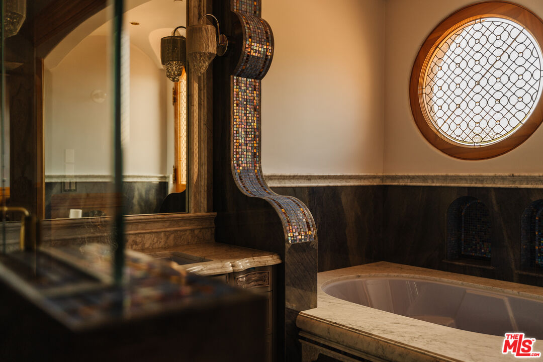 MLS #25522011 image #19