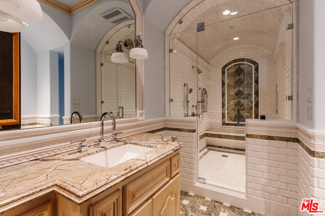 MLS #25522011 image #20